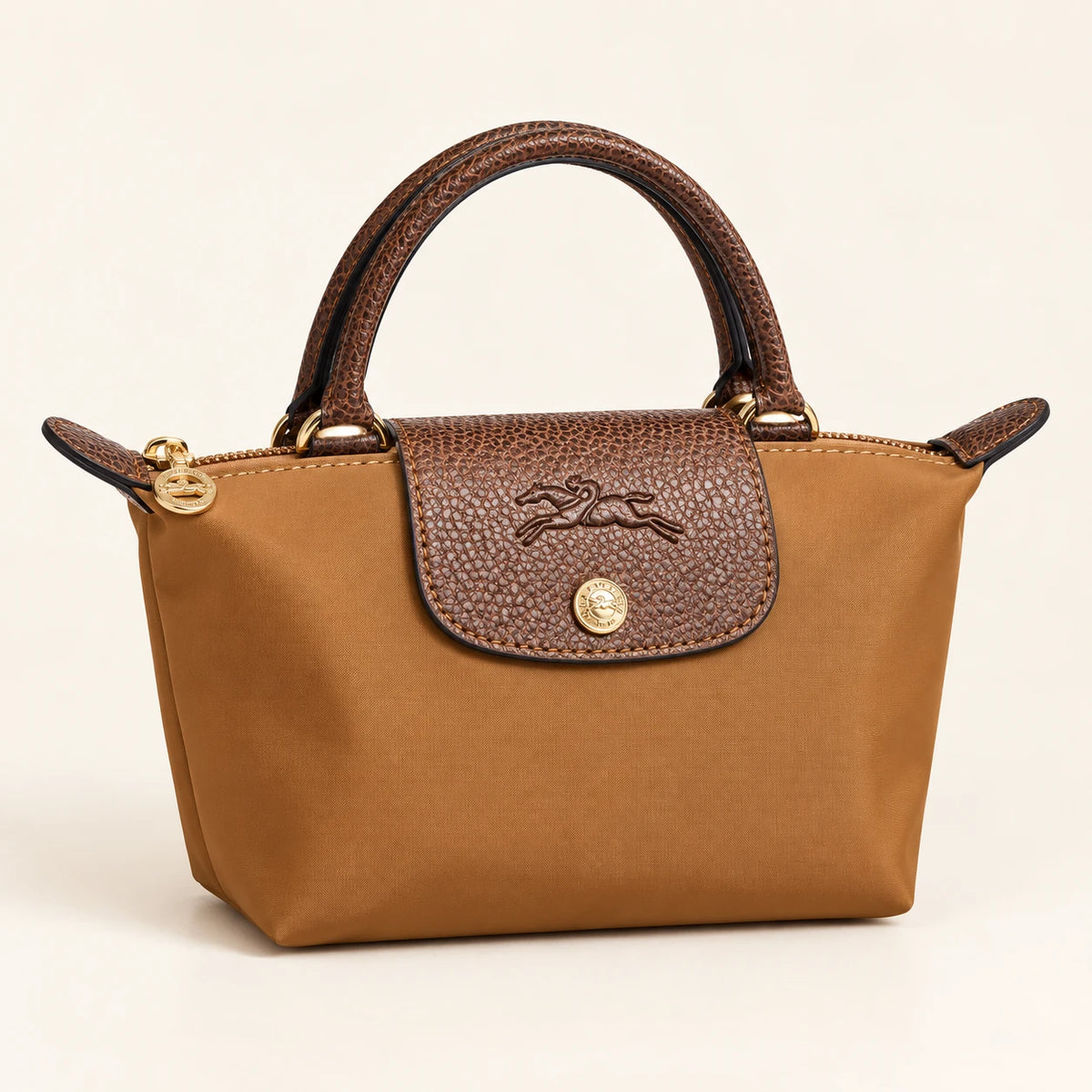 Longchamp — Mini sac souple à rabat — Caramel