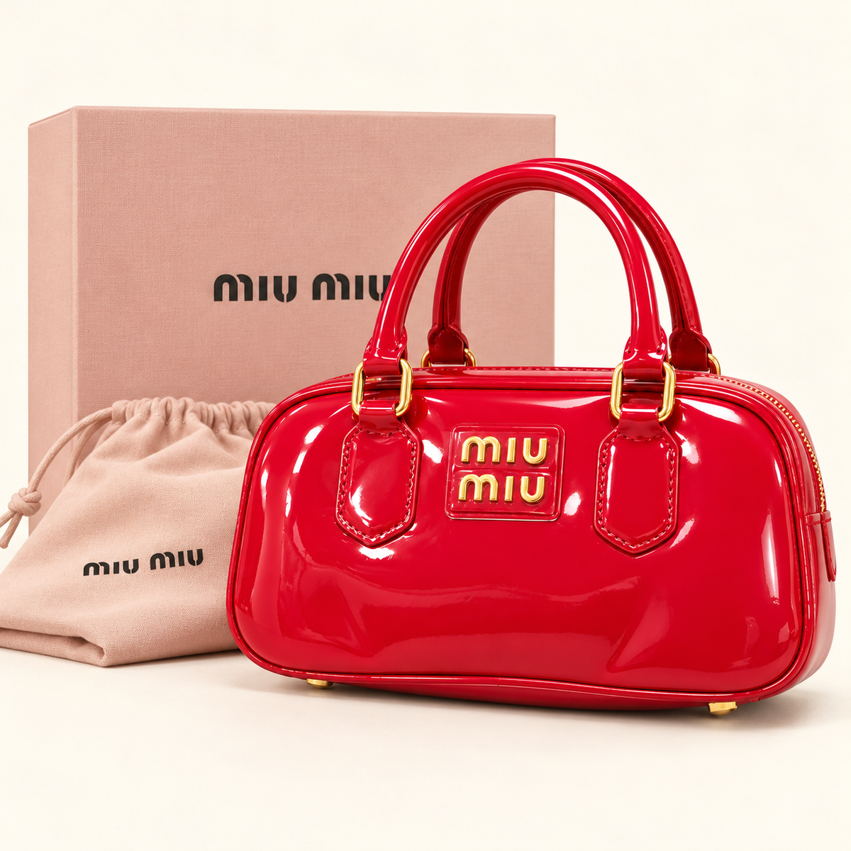 Miu Miu Mini sac verni — Rouge avec boîte et housse