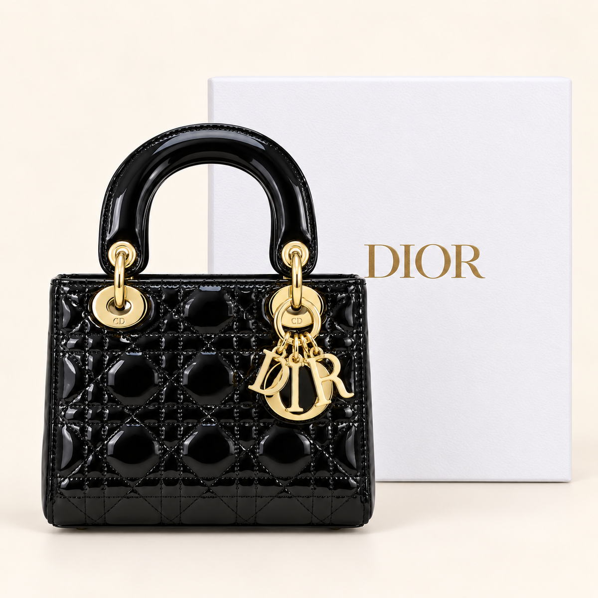 V048 — — sac avec emballage, image générée