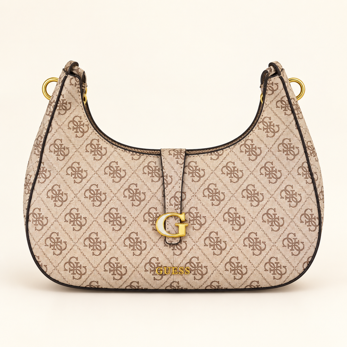 Sac hobo avec charm — Beige — image studio générée