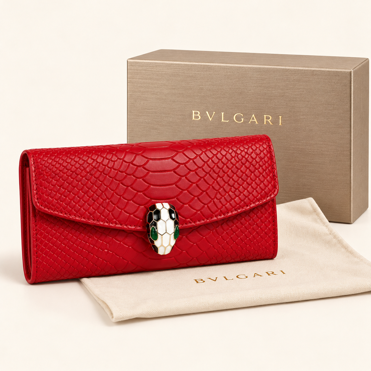 Bvlgari Pochette à fermoir serpent — Rouge avec boîte et housse
