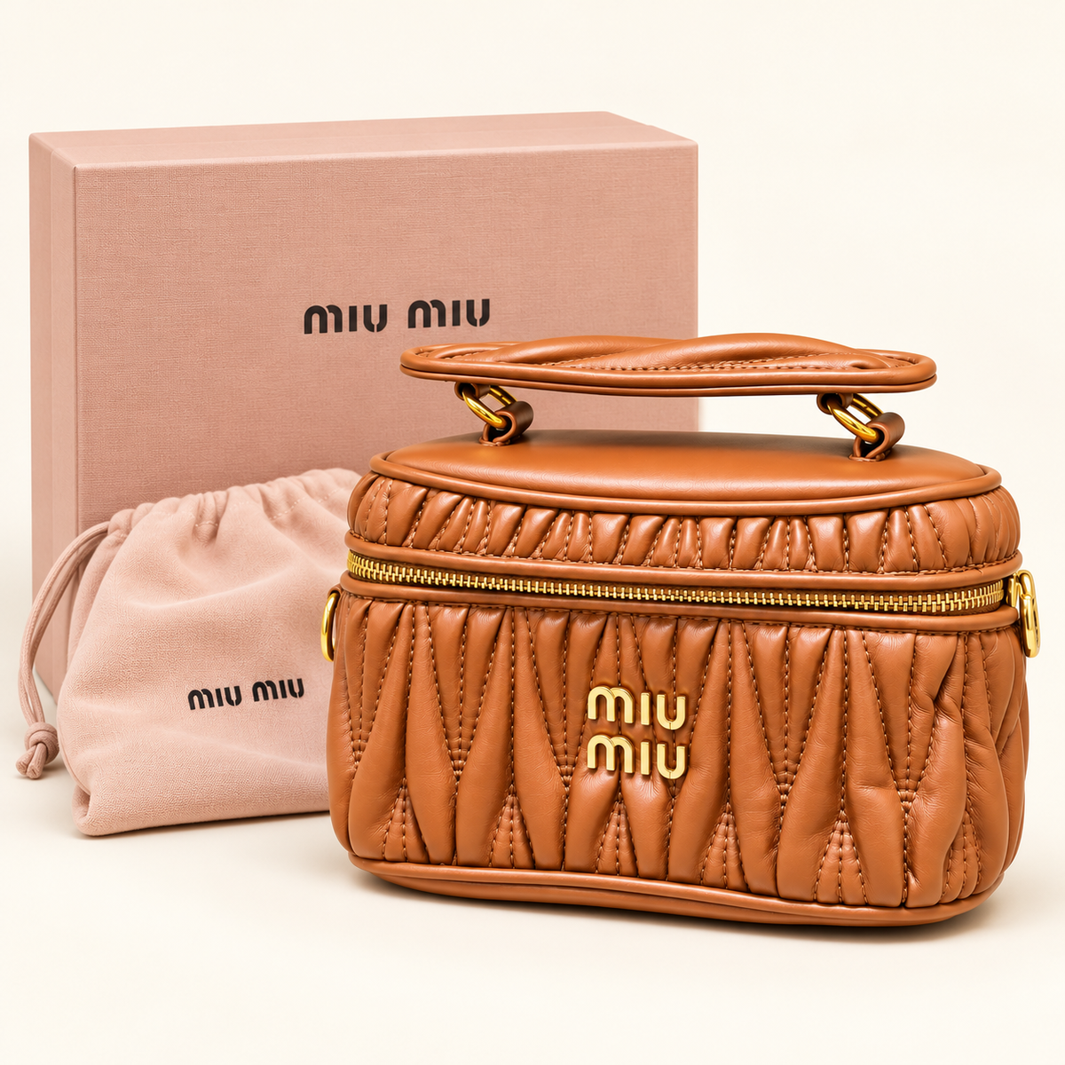 Miu Miu Mini vanity plissé — Caramel avec boîte et housse