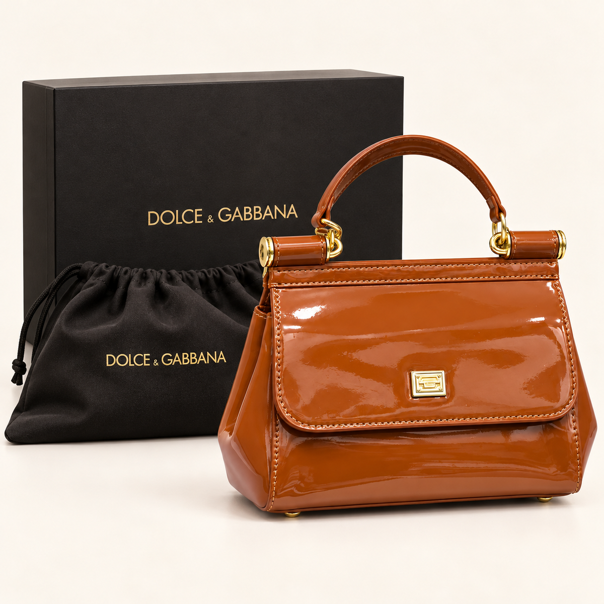 Dolce & Gabbana Sac à rabat verni — Caramel avec boîte et housse