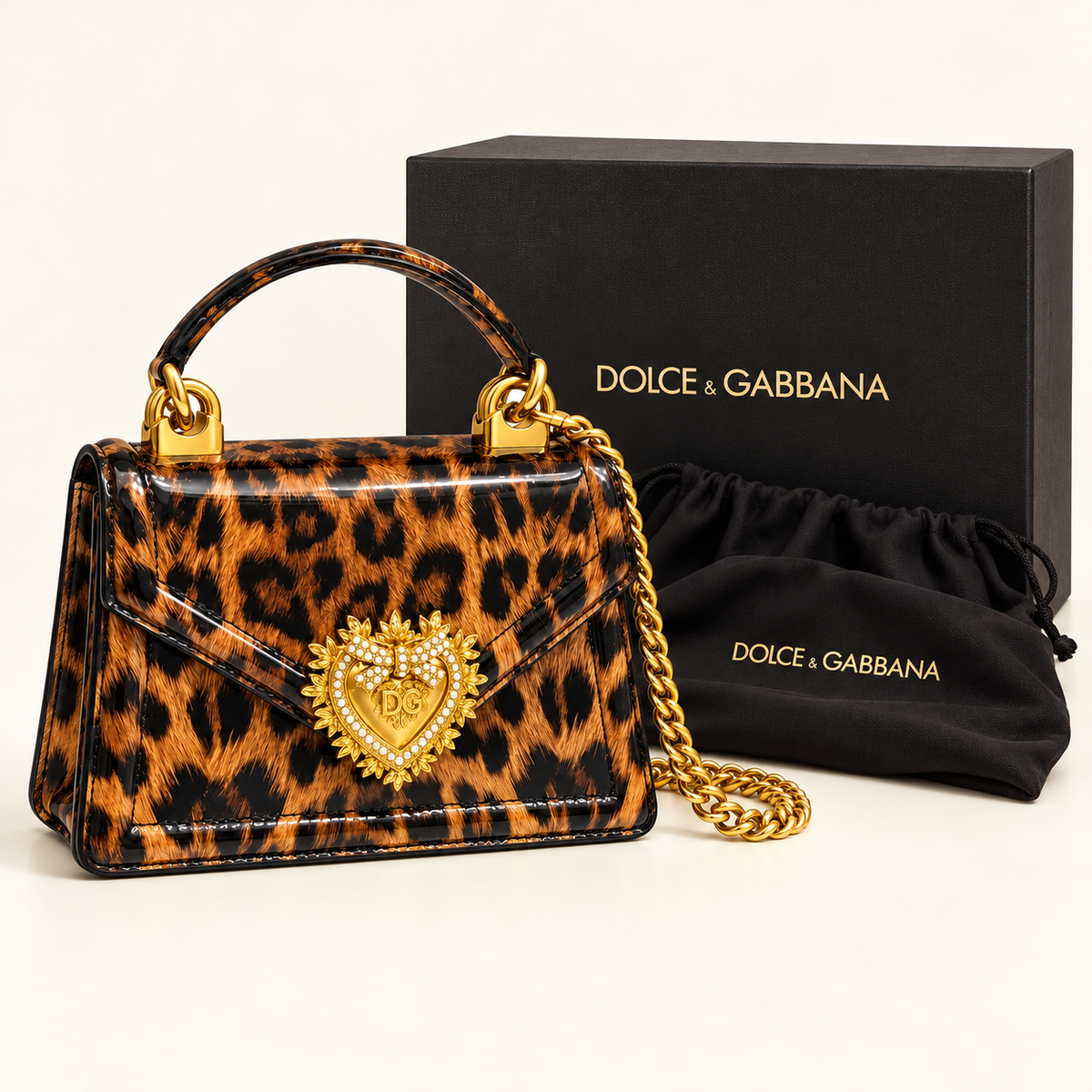 Dolce & Gabbana Sac verni à cœur — Léopard avec boîte et housse