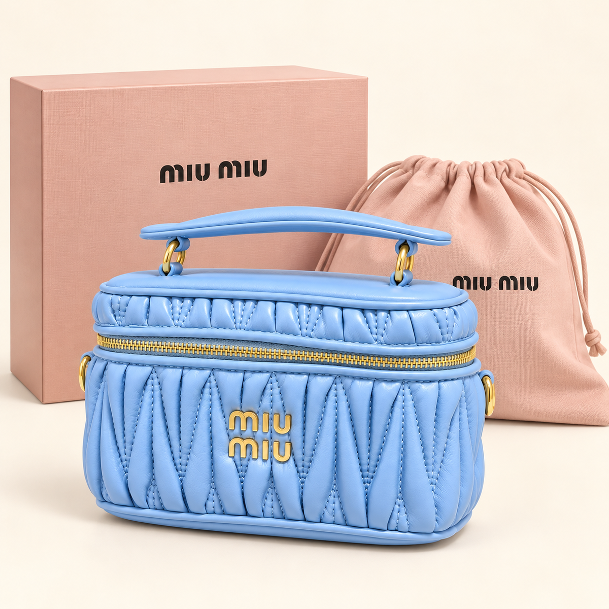 Miu Miu Mini vanity plissé — Bleu ciel avec boîte et housse