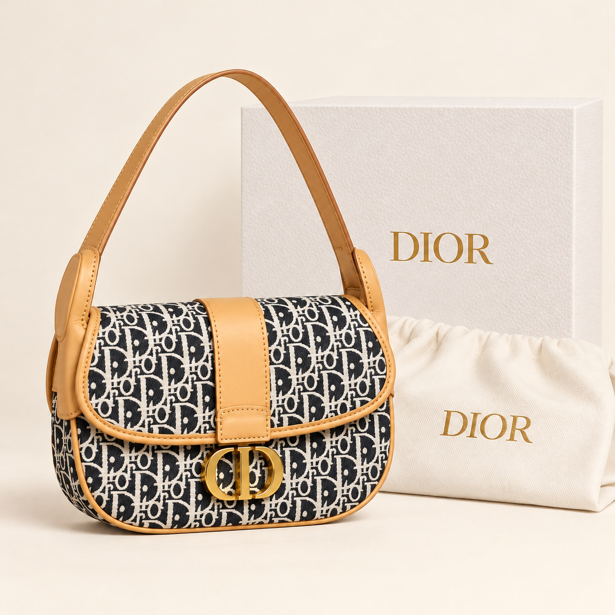 Dior Sac selle à boucle CD — Monogramme et camel avec boîte et housse