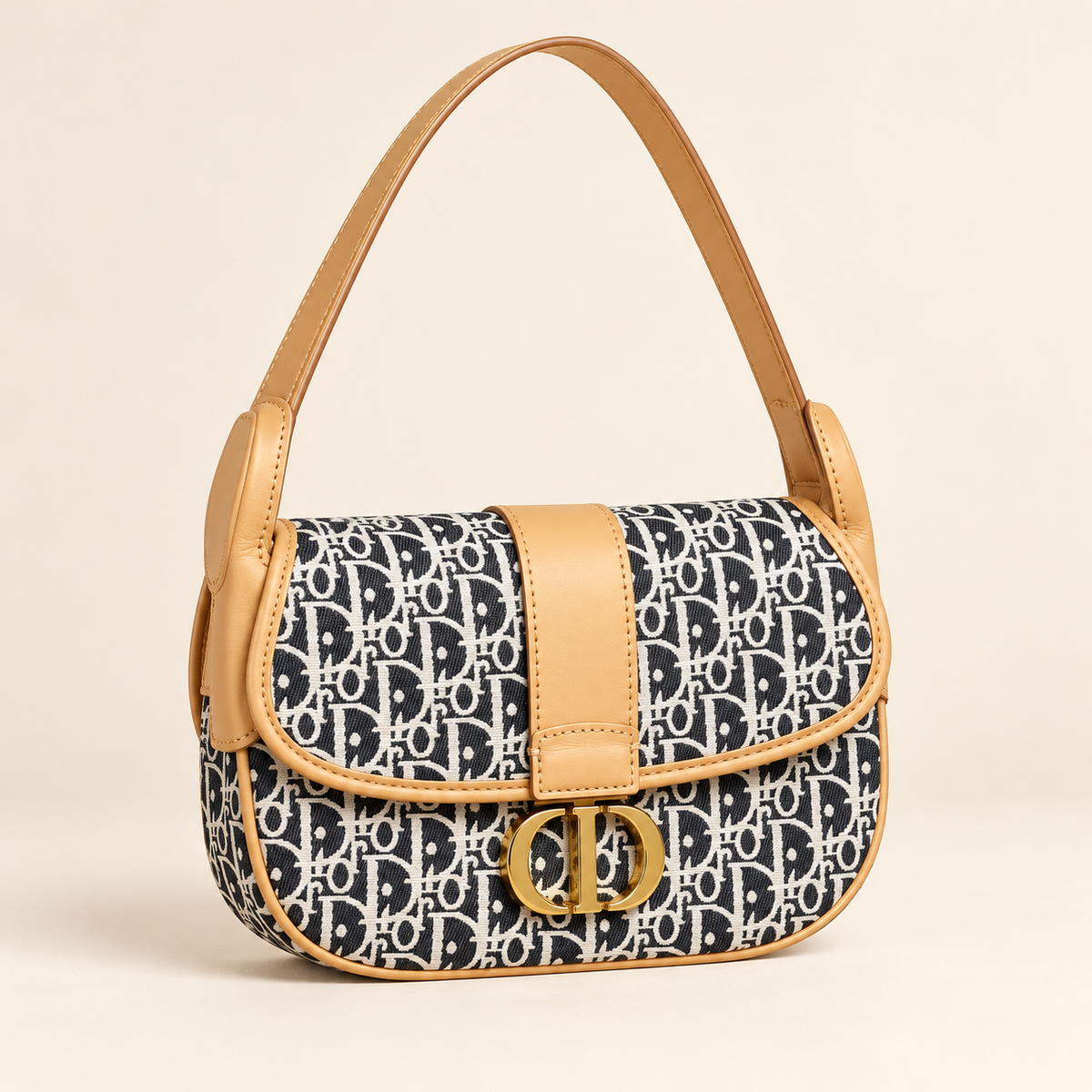 Dior Sac selle à boucle CD — Monogramme et camel vue du produit