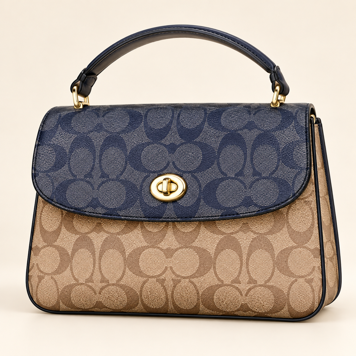 Sac à rabat — Monogramme beige et marine — sac seul, visuel généré