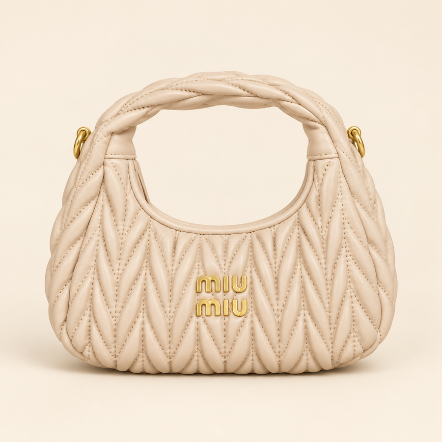 Mini sac plissé — Ivoire — image studio générée