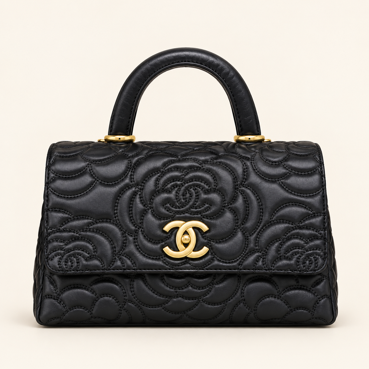 Sac rabat relief floral — Noir — image studio générée